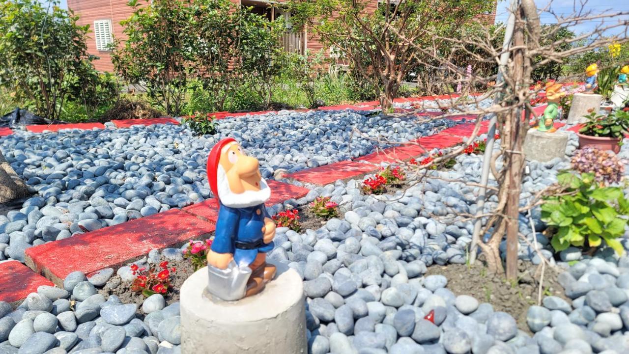 Chaopingjia Fengge Guesthouse 五結郷 エクステリア 写真