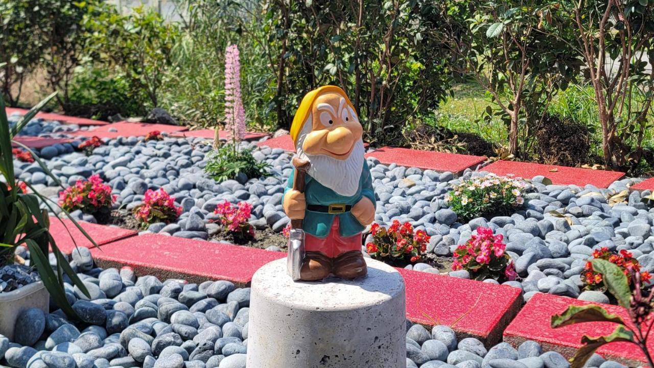 Chaopingjia Fengge Guesthouse 五結郷 エクステリア 写真